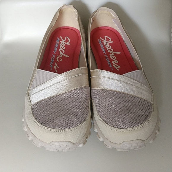 Skechers Shoes - Skechers flex memory foam shoes